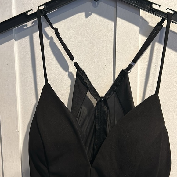 Emerald Sundae Black Dress Padded front back mesh zipper - Picture 3 of 8